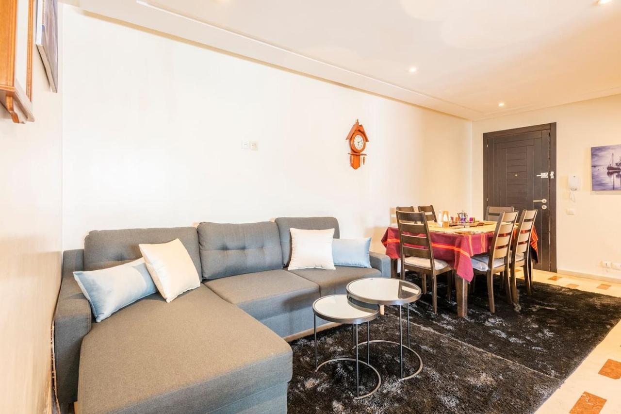 Apartment With Parking In Rabat Central Location Екстериор снимка